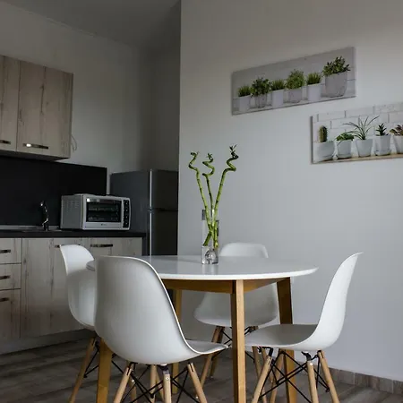 Veranda لِتوخورو